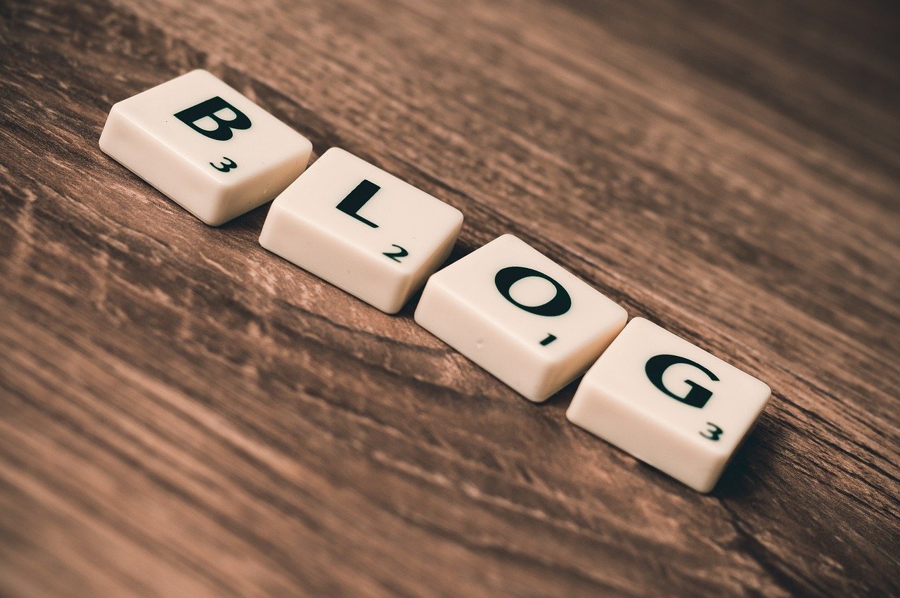 All You Need to Know About Blog Hosts